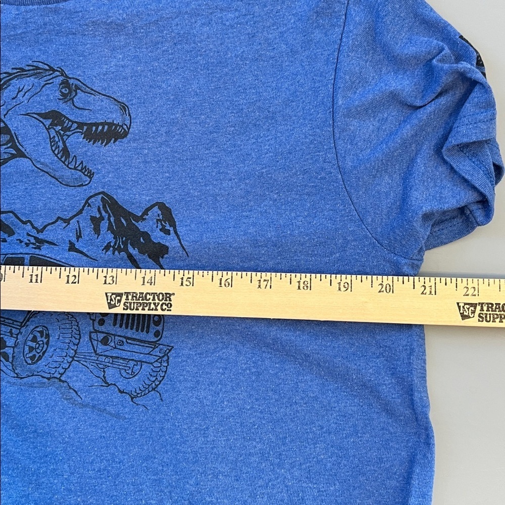 Blue T-Shirt with Dinosaur T-Rex and Jeep Graphic L - Picture 5 of 5